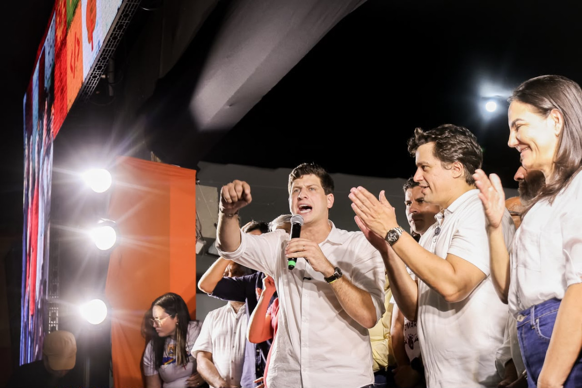O começo de uma campanha que escuta o povo pernambucano pelo bem do Brasil com Lucas e João