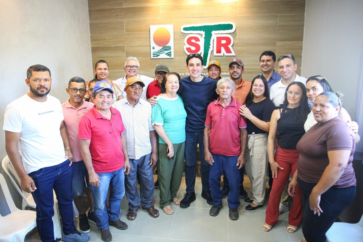 Silvio Costa Filho reafirma apoio à agricultura familiar em encontro com trabalhadores rurais de Jataúba
