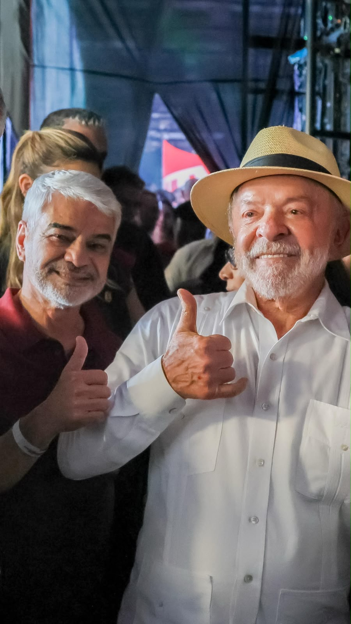 “É a eleição das nossas vidas", afirma Humberto em ato que oficializou Lula candidato à reeleição
