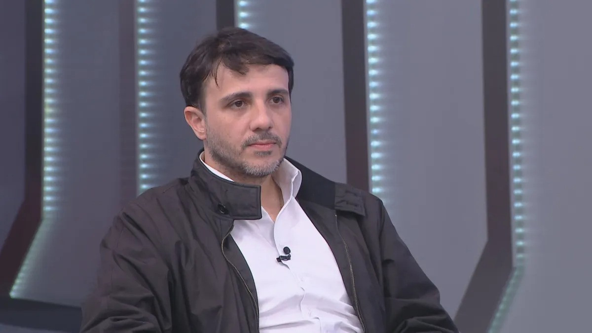 Renan Santos lança "Livro Amarelo", desafia direita e avança entre jovens