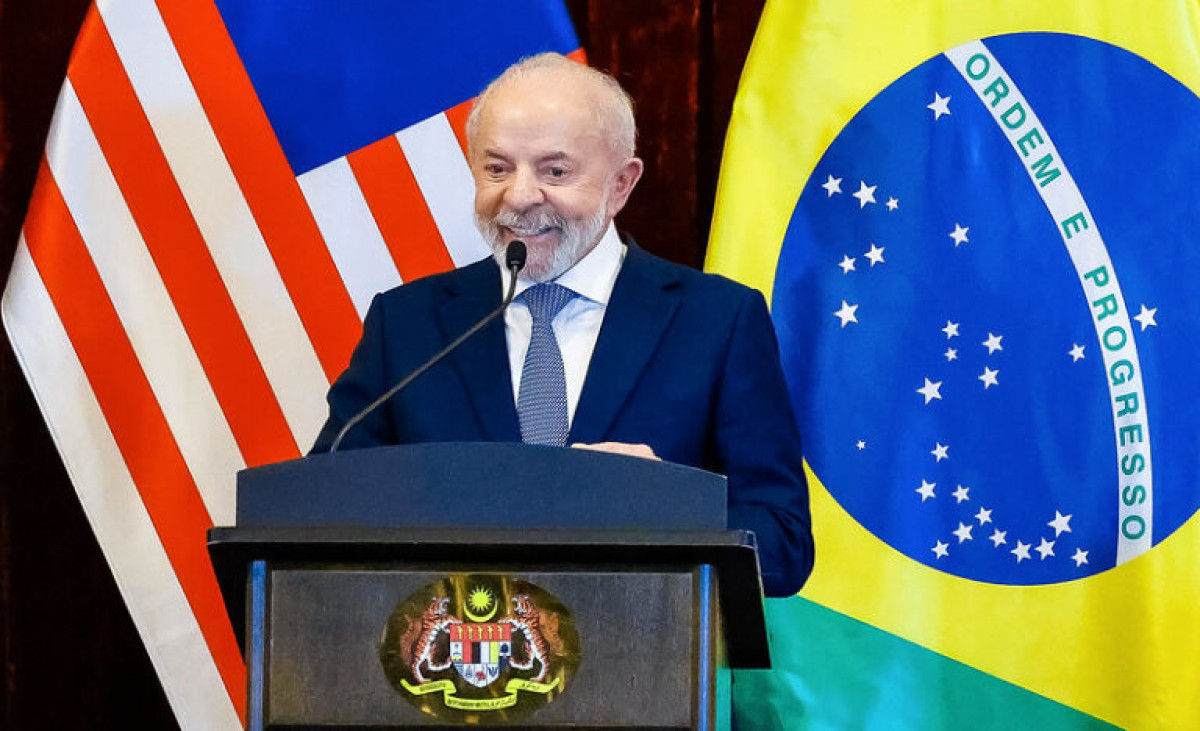 Governo Lula vê impasse com EUA e rejeita negociar Pix e etanol