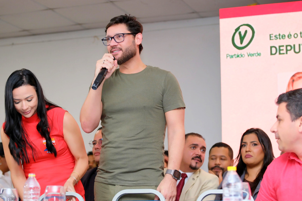 Gilmar Júnior destaca a importância de manter a Enfermagem no Legislativo de PE