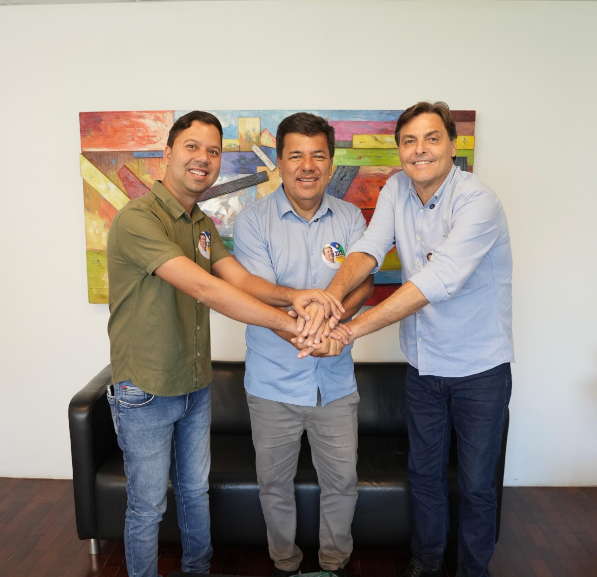 Gilberto Ribeiro, prefeito de Flores, e Marconi Santana, candidato a deputado estadual, declaram apoio a Mendonça para o Senado