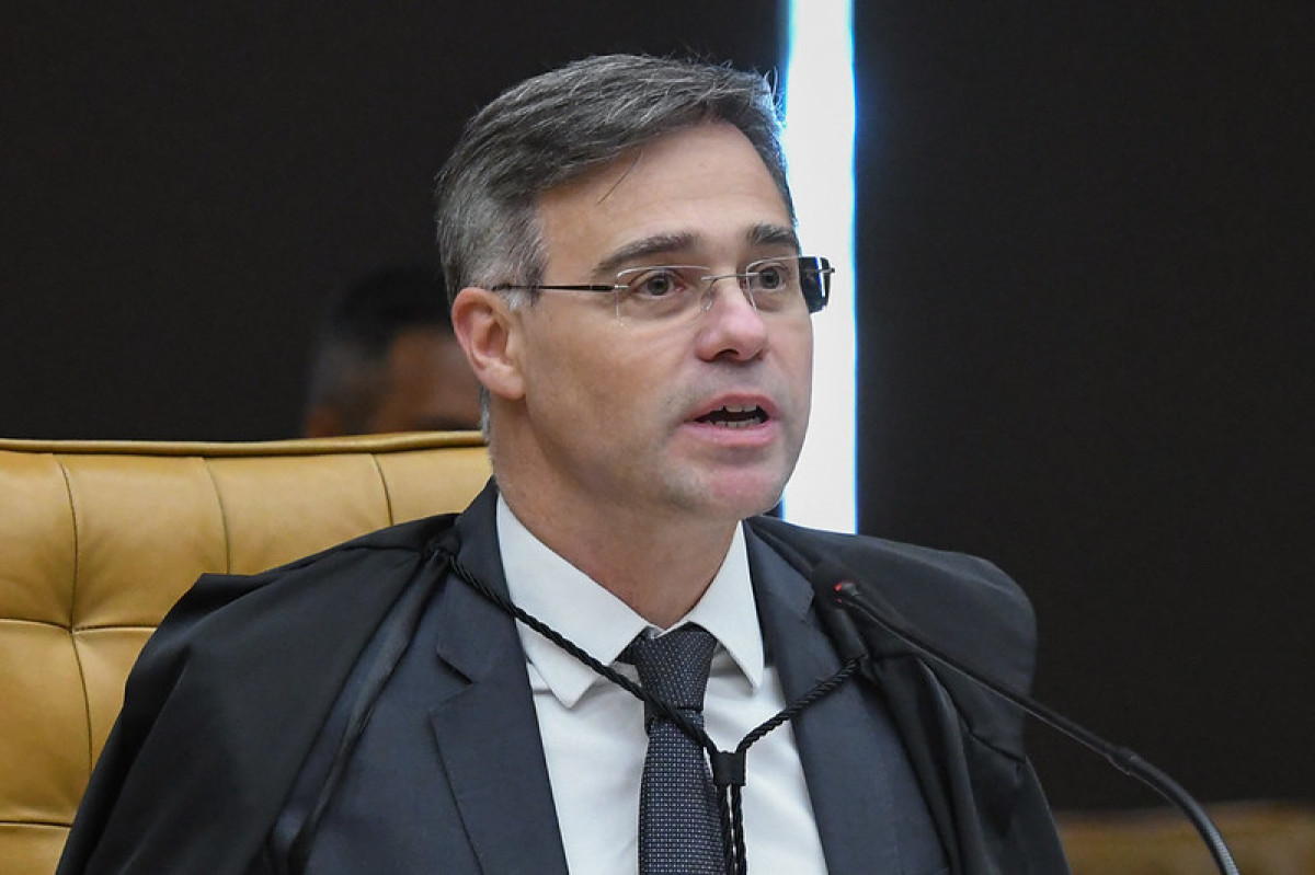 Mendonça diz que salário do STF exige controle de despesas