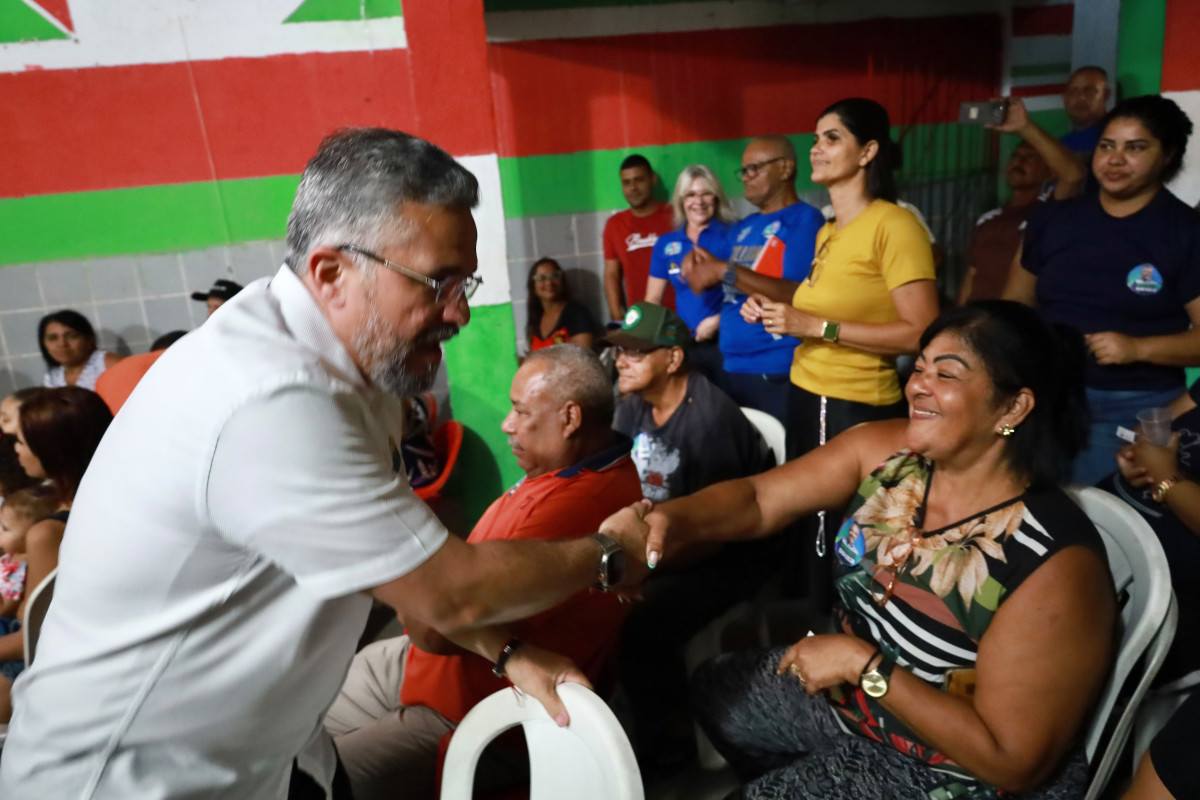 William Brigido reúne lideranças e apoiadores em adesivaço neste sábado no Recife
