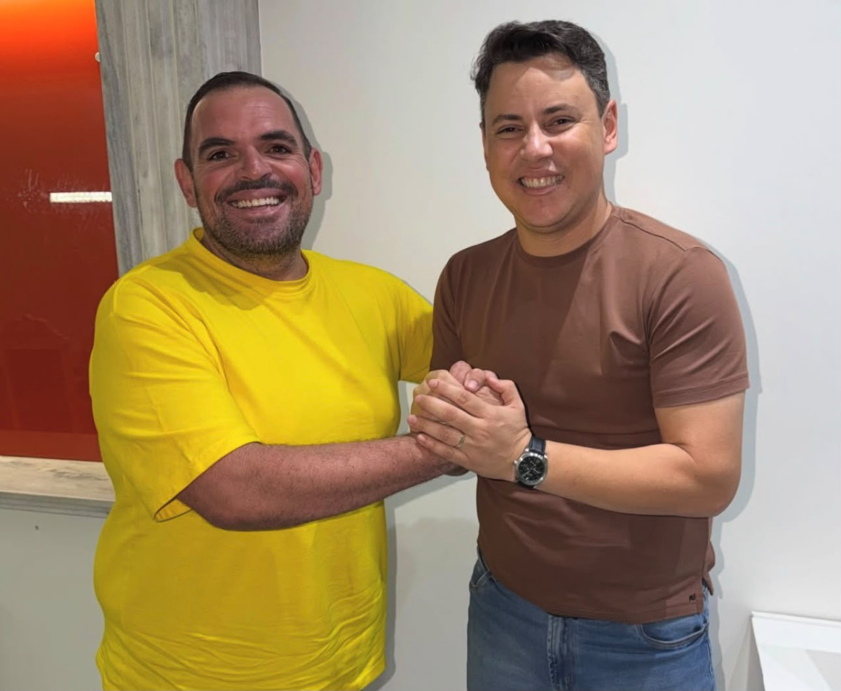 Em primeiro dia de campanha, Edilson Tavares conquista apoio de vereador de Santa Cruz do Capibaribe