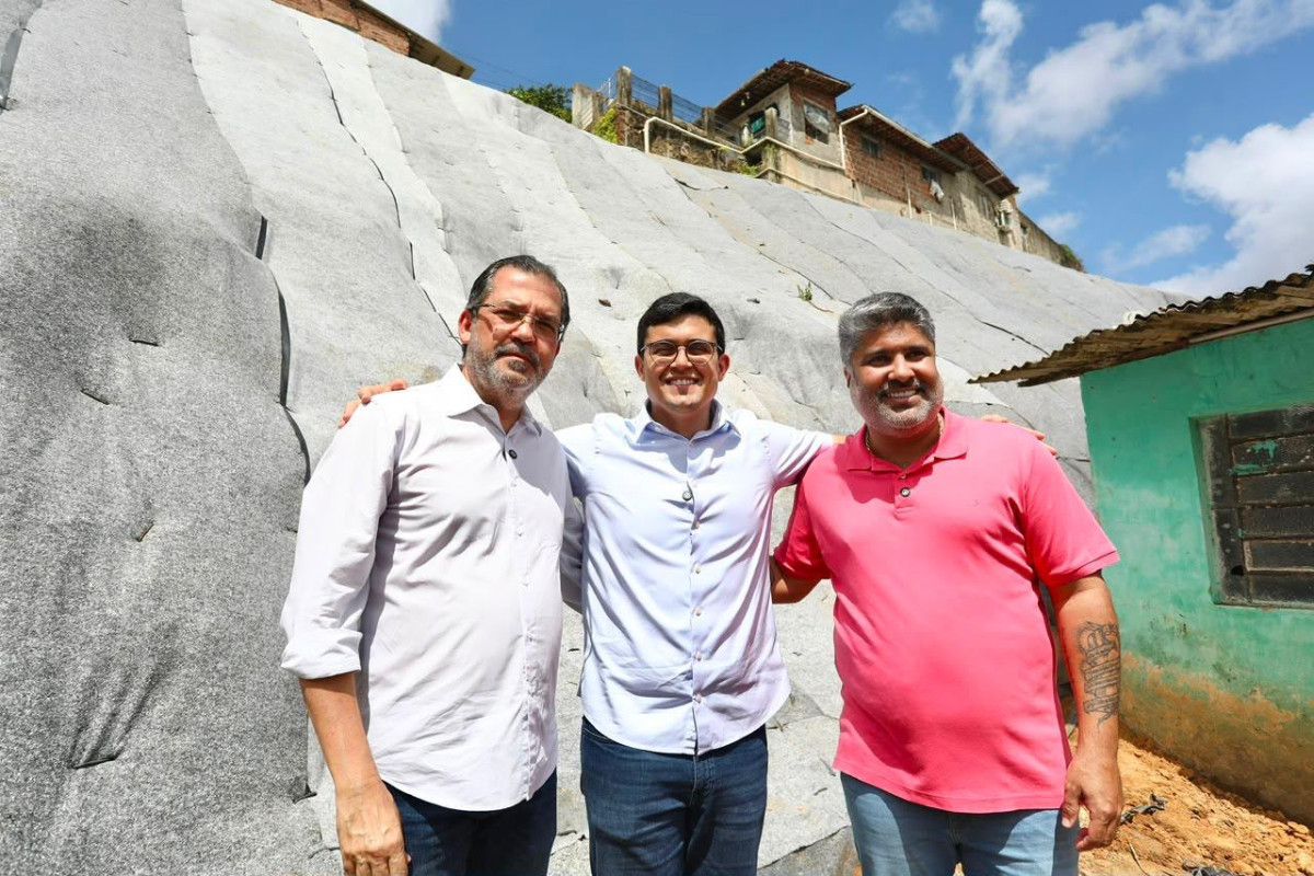 Recife protege mais uma área de risco na Linha do Tiro com geomanta