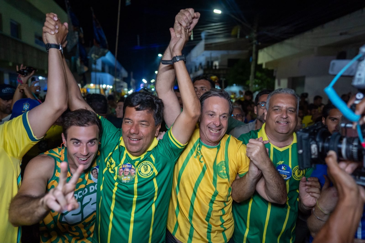 Gilson Machado e Gilson Filho participam de Carreata ao lado de Alfredo Gaspar em Santa Cruz do Capibaribe