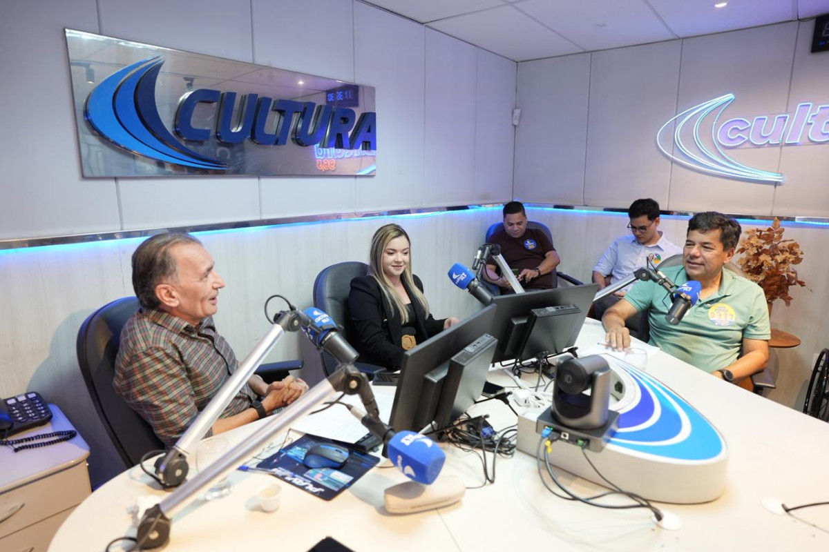 “Fiz mais por  Pernambuco, em menos de dois anos de MEC, que todos os ministros do PT em 20 anos”, afirma Mendonça na Rádio Cultura