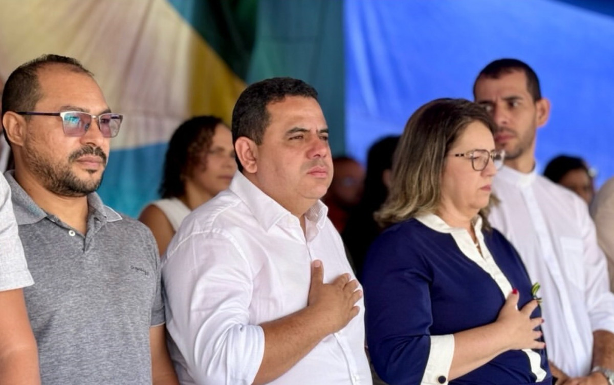 Prefeito Lúcio Silva acompanha celebrações do 7 de Setembro, marcadas por fé, civismo e cultura em Casinhas
