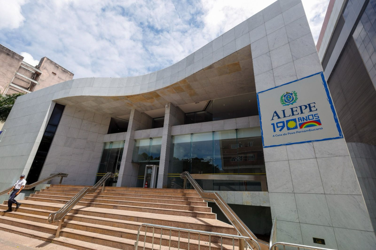 Alepe oferece curso gratuito de Auxiliar Administrativo Financeiro