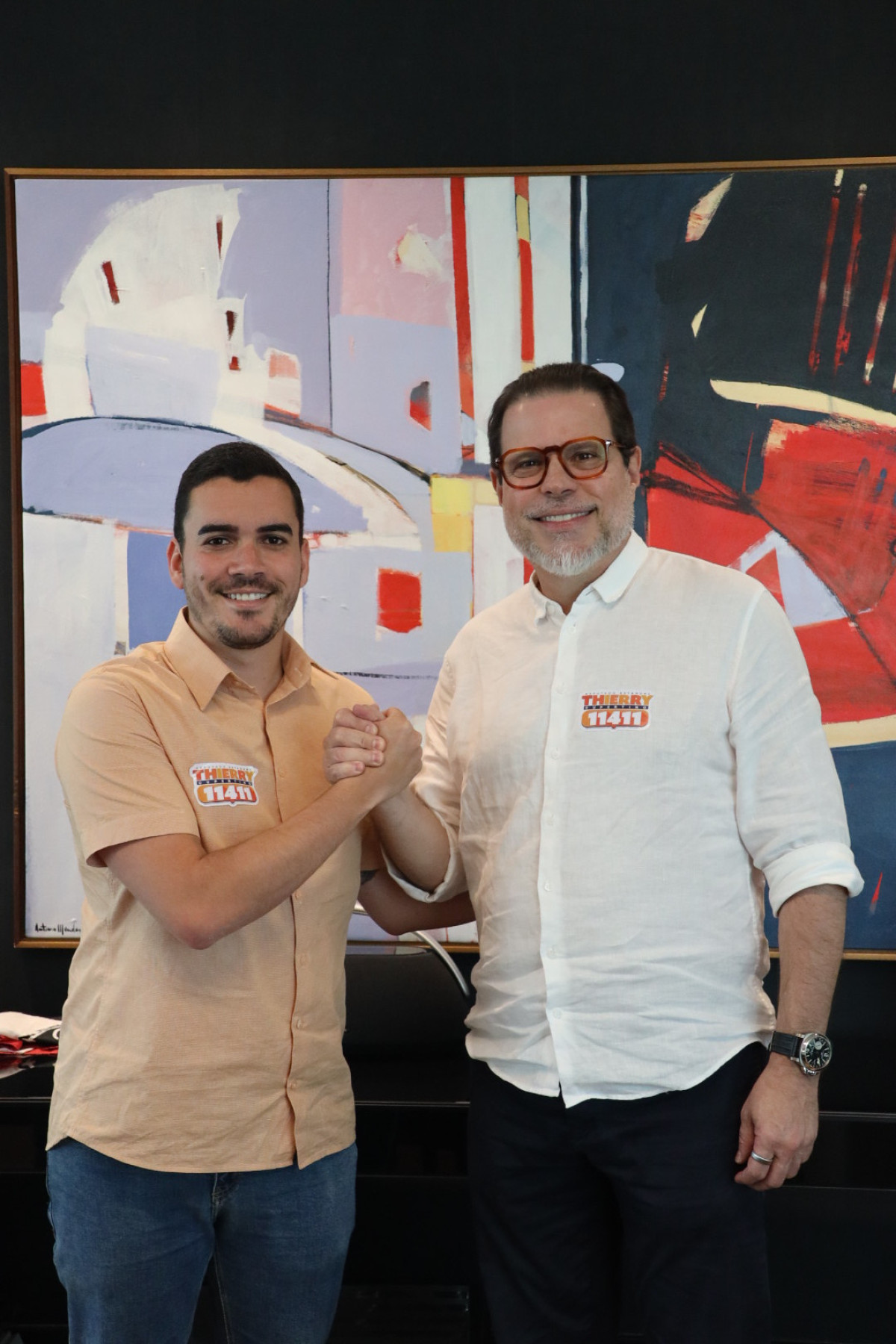 O ex-deputado e atual presidente do Santa Cruz Futebol Clube, Bruno Rodrigues, declara apoio a Thierry Cupertino.