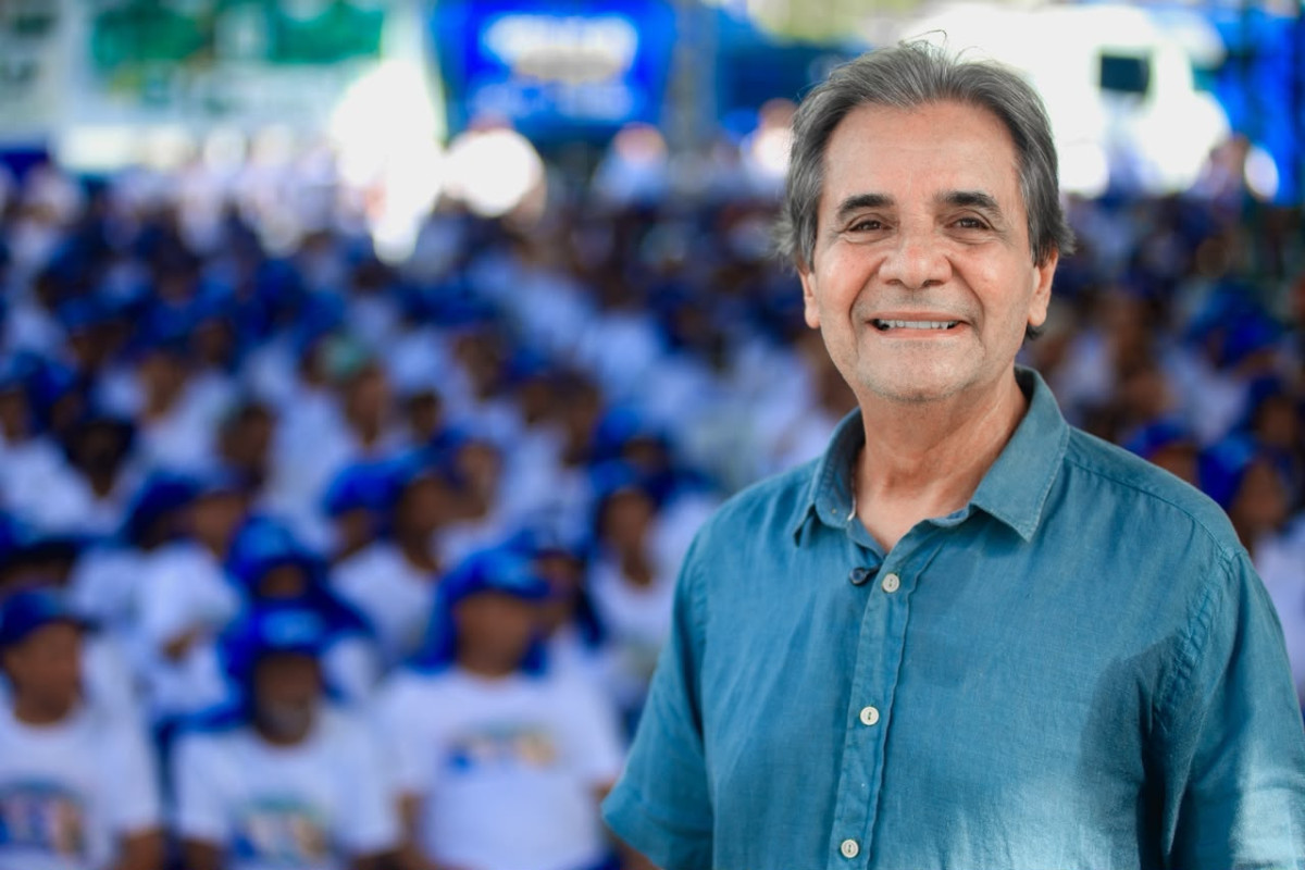 Gestão de Carlos Santana alcança 75% de aprovação em Ipojuca