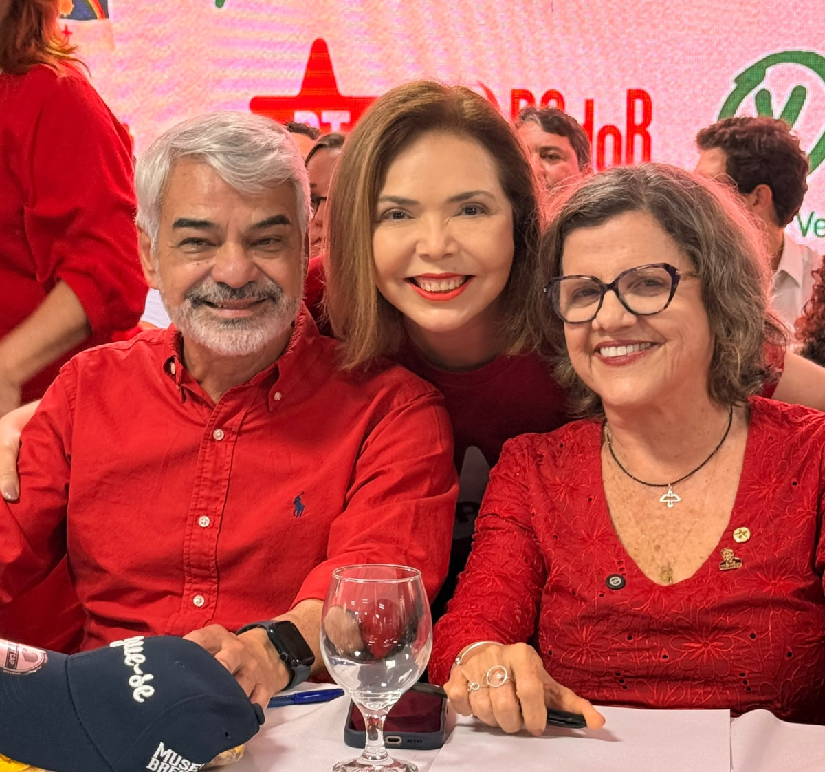 Liana Cirne tem candidatura à Câmara Federal confirmada em convenção do PT