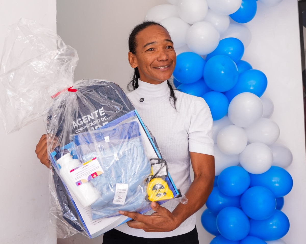 Prefeitura entrega kits de trabalho a Agentes de Saúde e Combate a Endemias