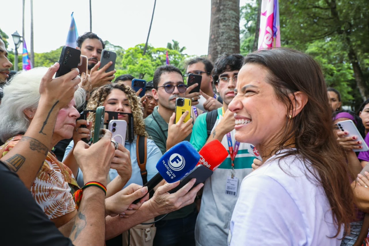 ”Não abro mão dos valores que me trouxeram até aqui”, diz Raquel Lyra sobre fake news a respeito de suposto gabinete do ódio