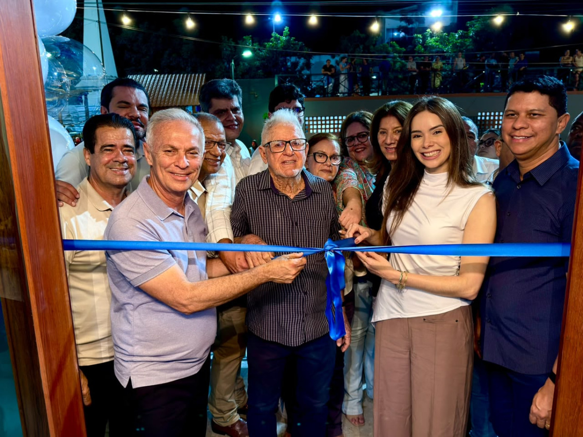 Prefeitura da Vitória inaugura UBS+ Clínica do Idoso na Matriz e faz homenagem a Pedro Queiroz
