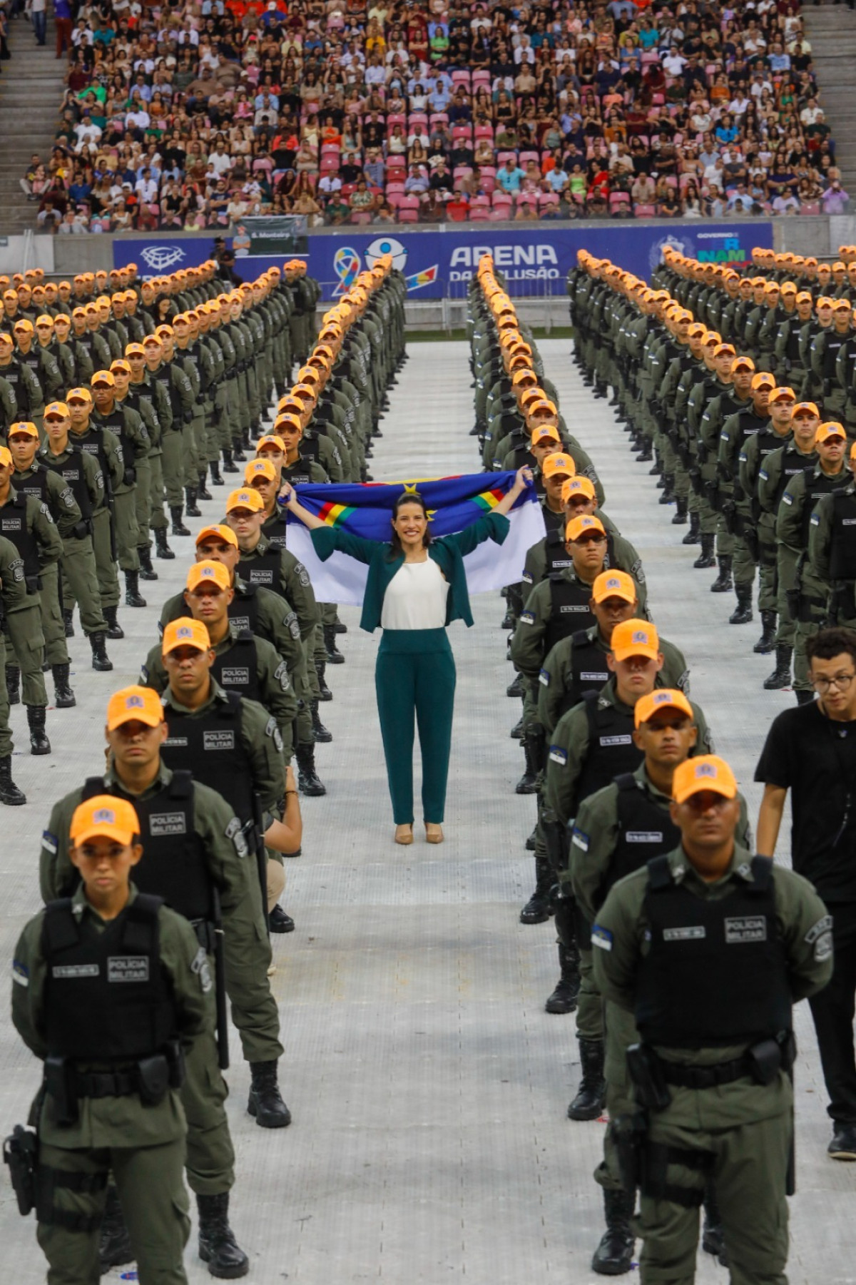 Raquel destaca que novos equipamentos e viaturas fortalecerão o combate à violência em Pernambuco
