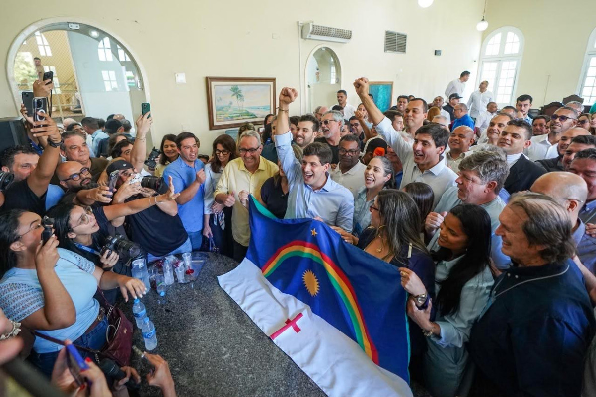 Álvaro Porto aponta arrogância no governo e destaca preparo de João Campos para transformar Pernambuco