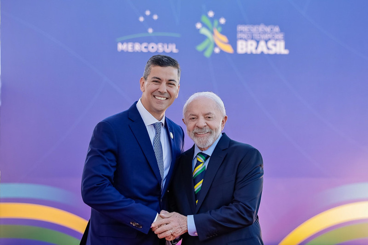 Presidente do Paraguai elogia Lula durante Cúpula do Mercosul