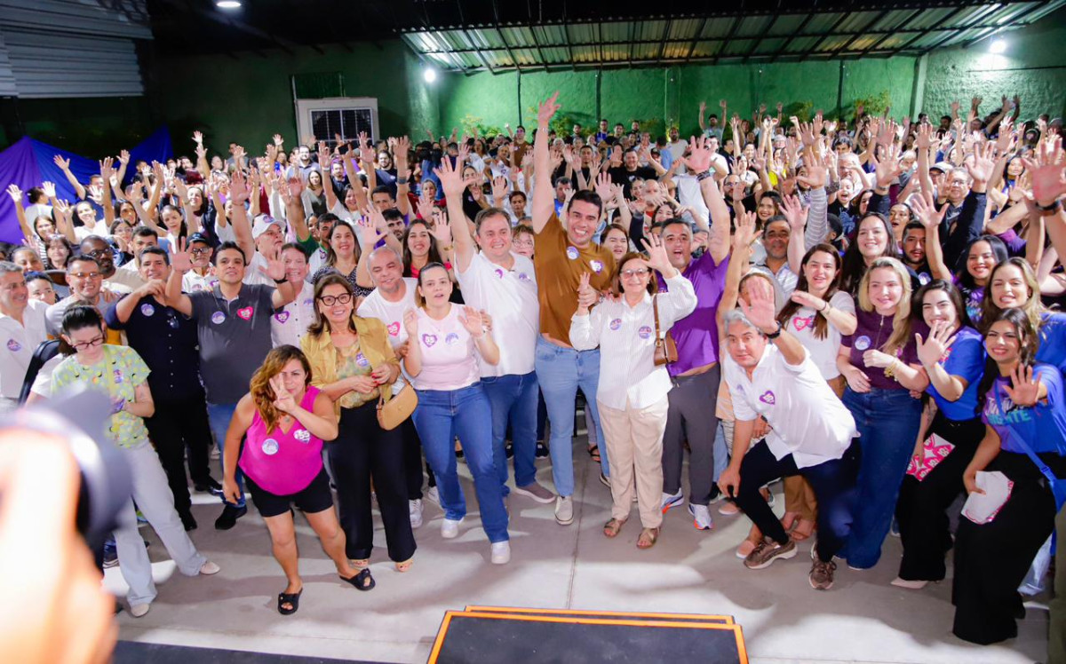 Ato político em apoio a Anderson Luiz e Fernando Monteiro lota casa de festa em Caruaru