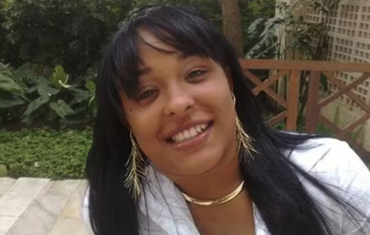 Polícia investiga desaparecimento de ex-mulher do goleiro Bruno