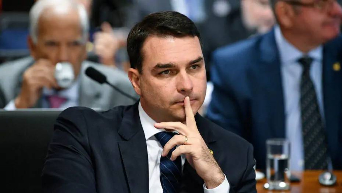 TSE nega ligação entre urnas brasileiras e Smartmatic
