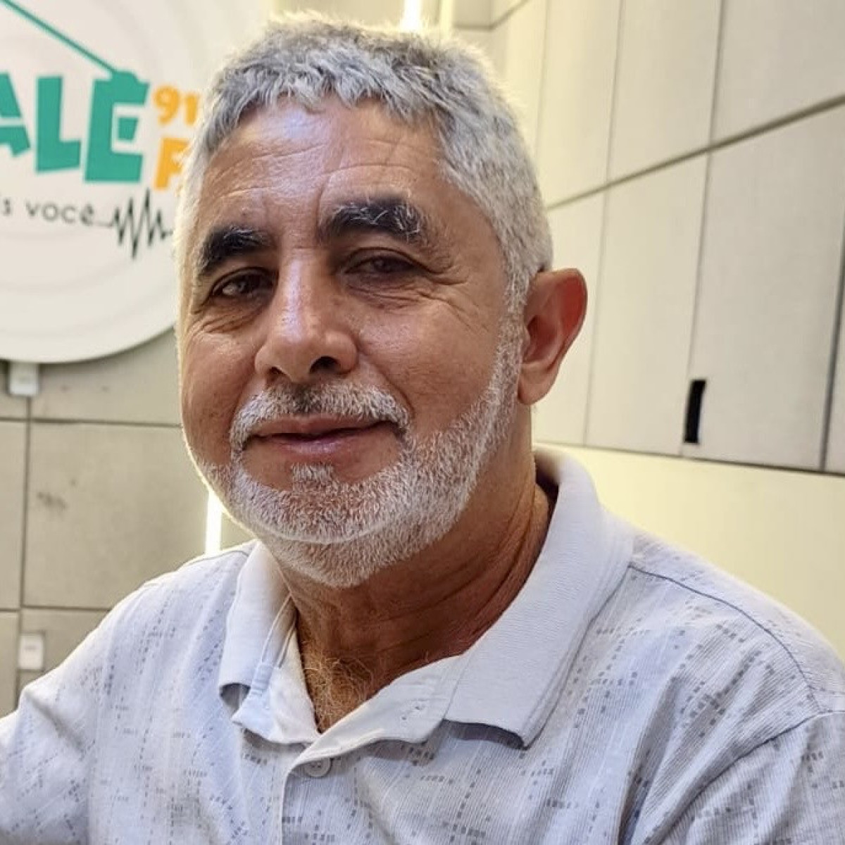 Ex-vice-prefeito de Brejo da Madre de Deus confirma rompimento de grupo com Felipe Carreras e apoio a reeleição de Carlos Veras