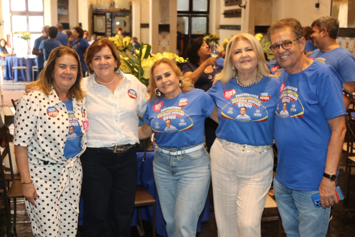 Antônio Moraes recebe apoio de professores do Colégio da Polícia Militar de Pernamambuco