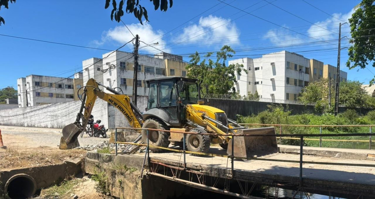 Olinda inicia construção de novo pontilhão na Rua Tainha, em Ouro Preto