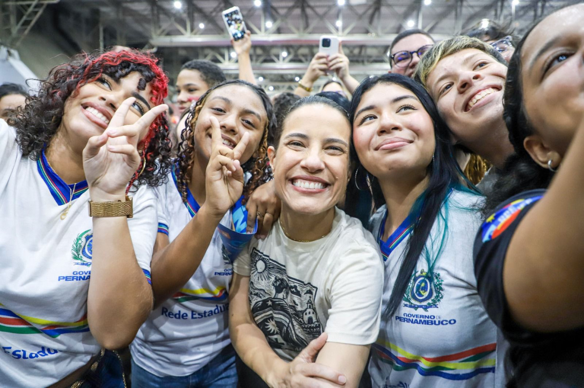 Raquel vai ampliar ensino integral e profissional e entregar 15 novas escolas técnicas em Pernambuco 
