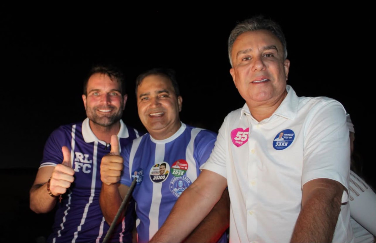 Ricardo Teobaldo faz giro pelo Sertão do Pajeú com apoio de lideranças e mobilizações políticas