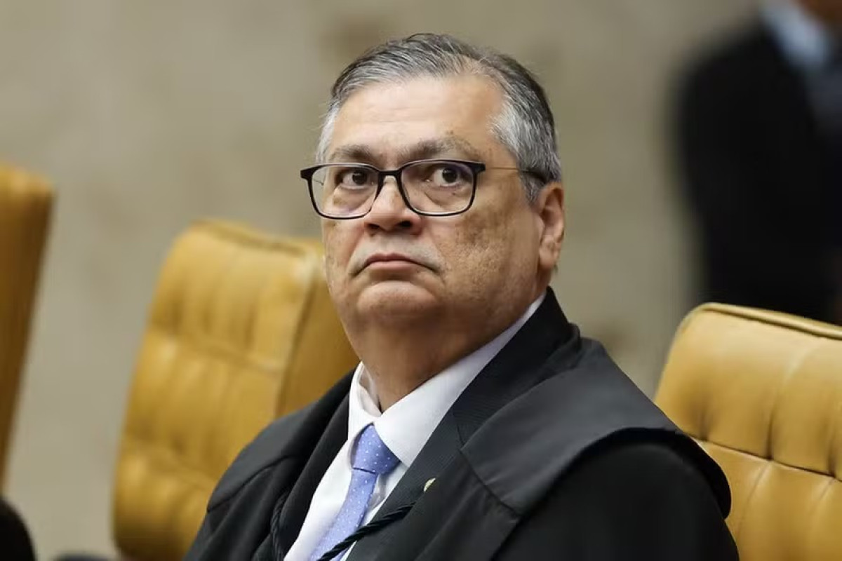 Novo chama Dino de ‘terrivelmente soviético’ após decisão sobre Andrei