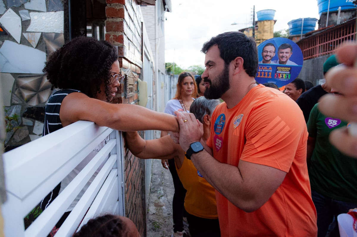 Em Igarassu, César Ramos realiza grande caminhada na Beira Mar I