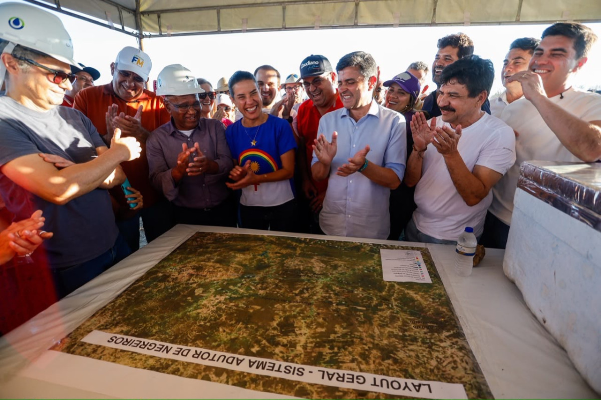 No Sertão do Araripe, Raquel vistoria obra da Adutora de Negreiros, aguardada há anos e retomada pela sua gestão