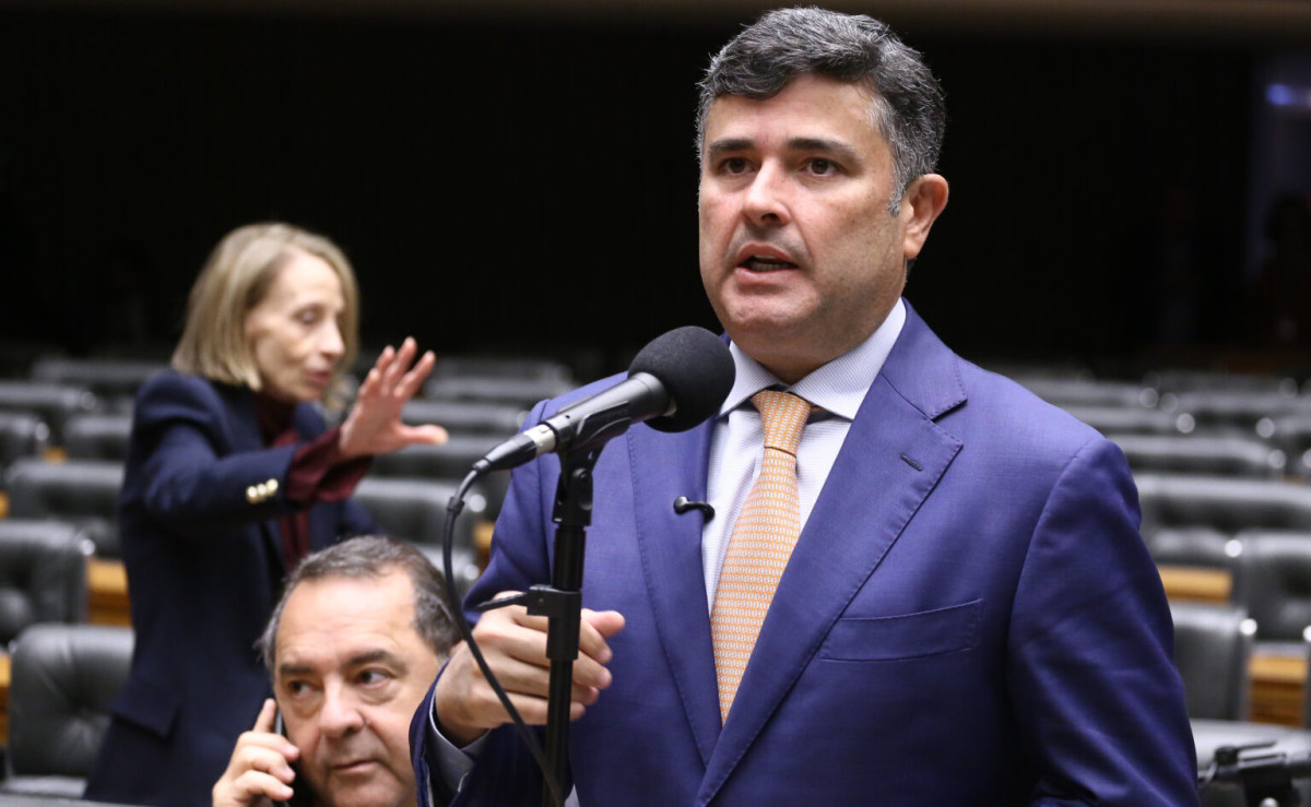 União Progressista aprova Eduardo da Fonte ao Senado, mas impasse em PE continua