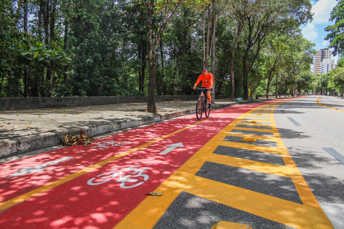 Dia Nacional do Ciclista: Recife amplia infraestrutura e ações para uma mobilidade mais segura