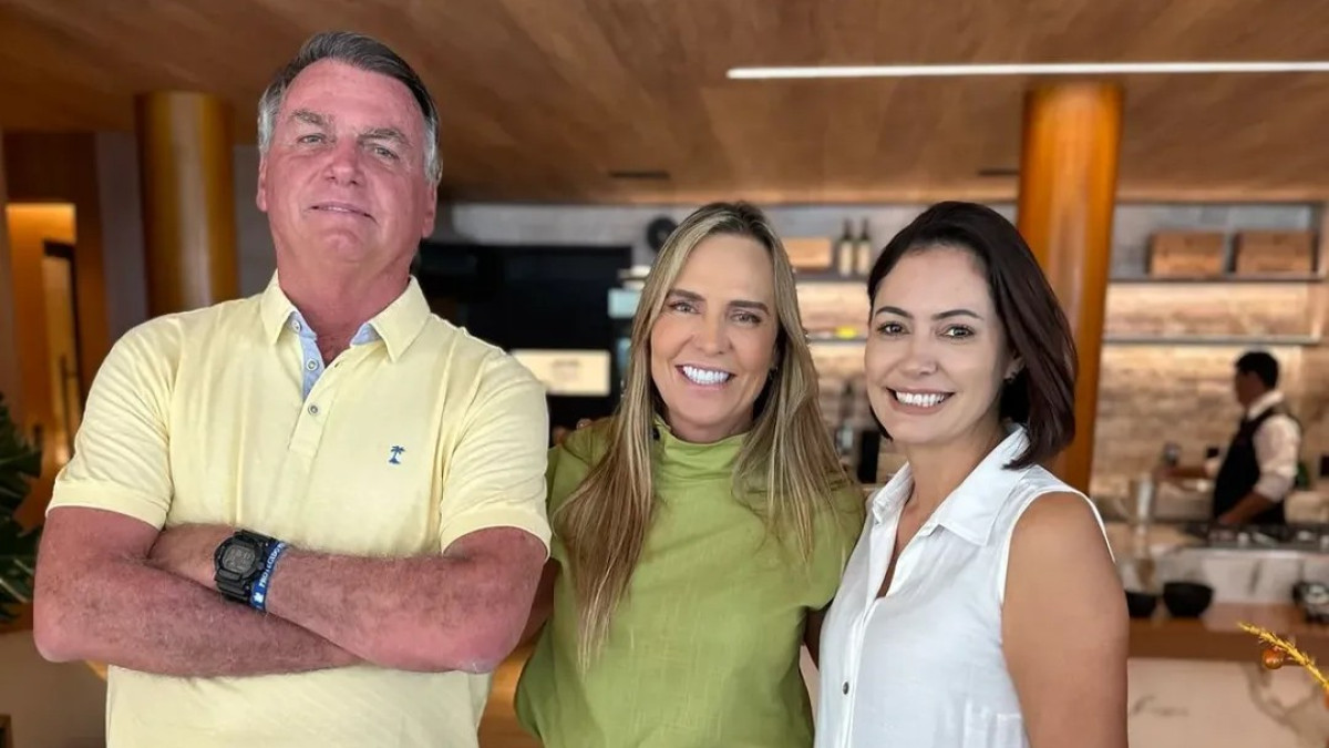 Celina diz que Michelle segue candidata ao Senado em 2026