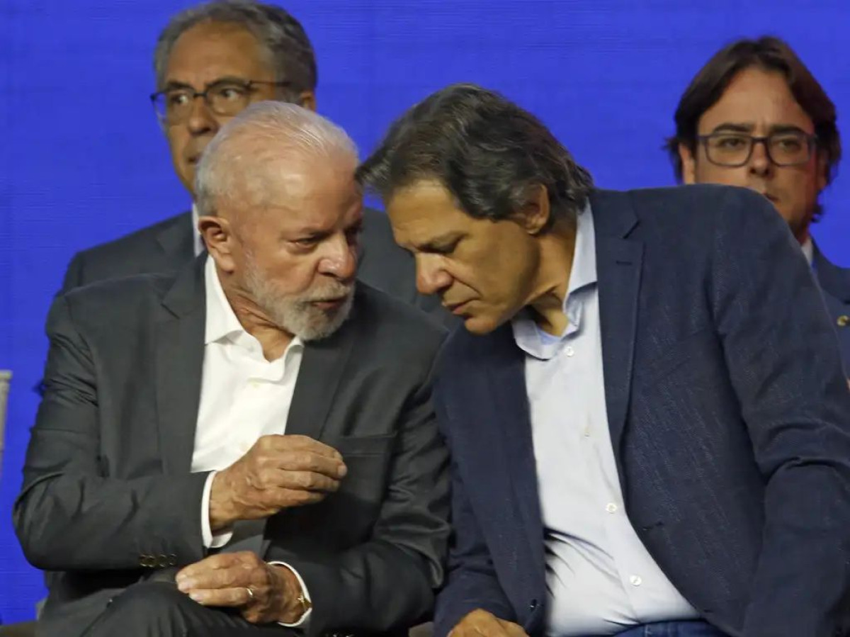 Preso, Lula orientou campanha de Haddad por cartas e visitas
