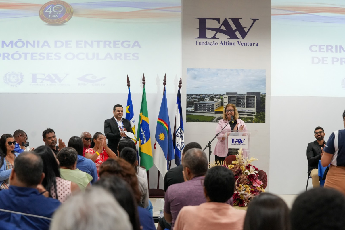 Governo de Pernambuco entrega 26 próteses oculares e garante mais de um milhão de reais para esse tipo de reabilitação na Fundação Altino Ventura (FAV)