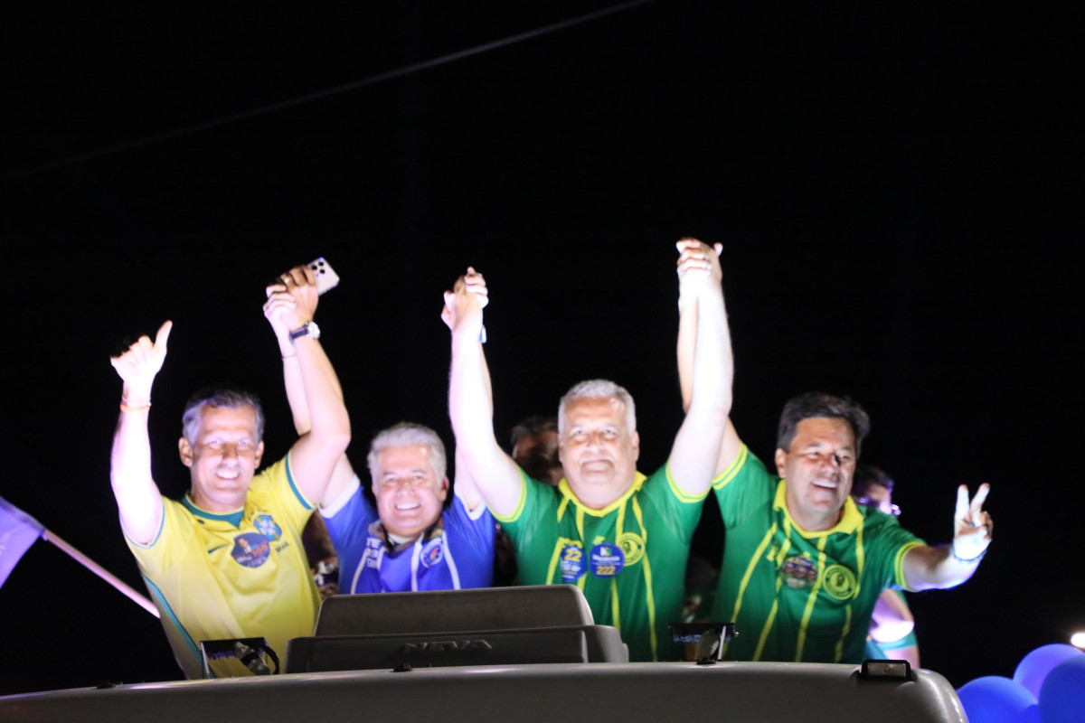 Prestígio: em grande evento em Santa Cruz do Capibaribe, Edson Vieira e grupo da direita recepcionam Alfredo Gaspar e Mendonça Filho