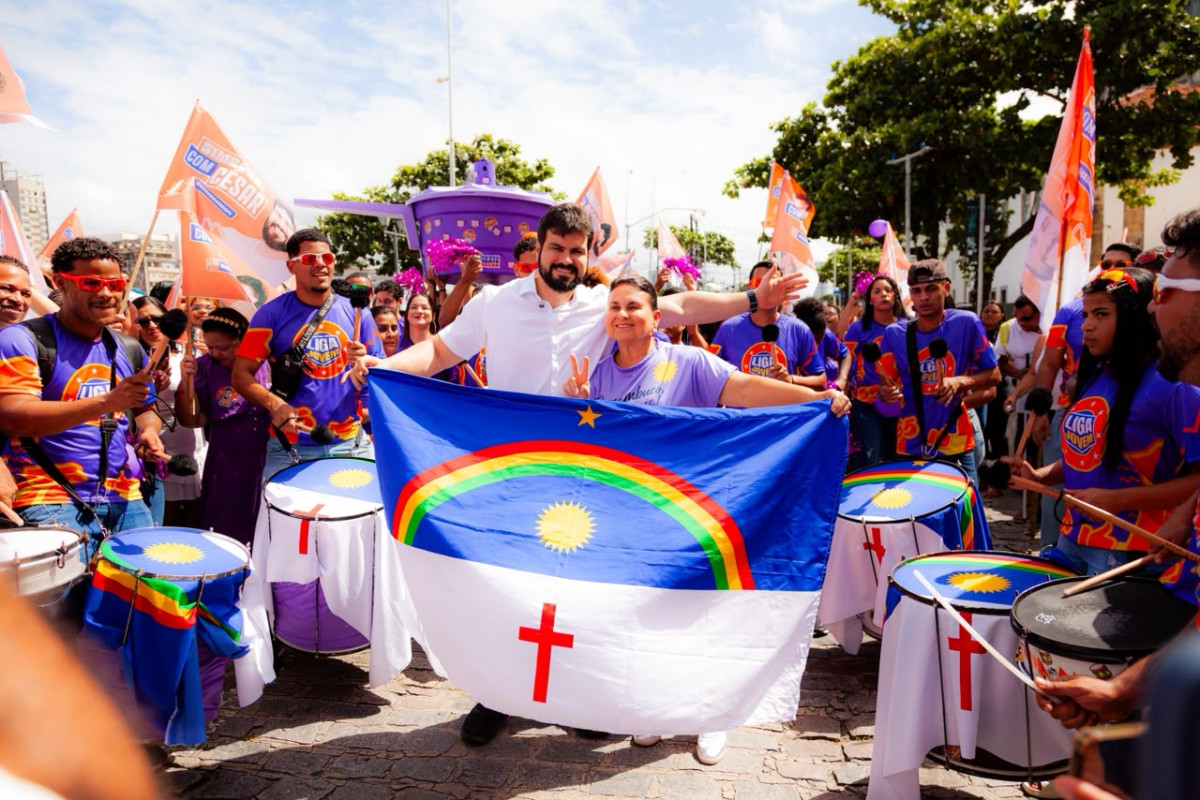 César Ramos, prefeita Elcione e aliados participam de Convenção histórica de Raquel Lyra