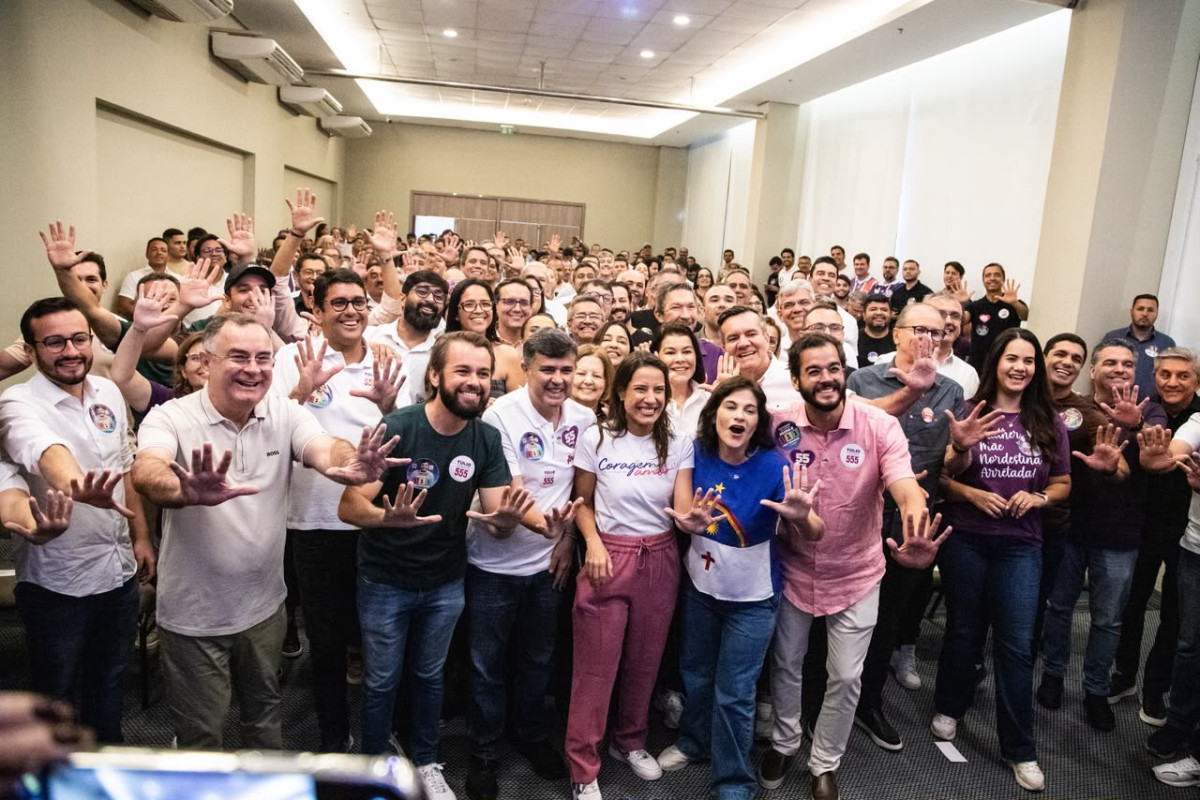 Diego Cabral reforça mobilização na RMR durante encontro com prefeitos da base de Raquel Lyra
