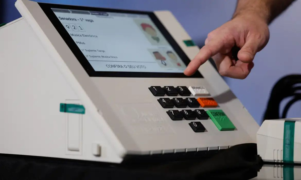 Prazo para registrar candidaturas às eleições encerra neste sábado (15)