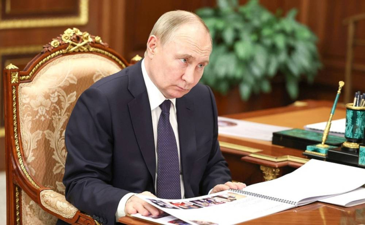 Rússia recebe enviados dos EUA para discutir fim da guerra