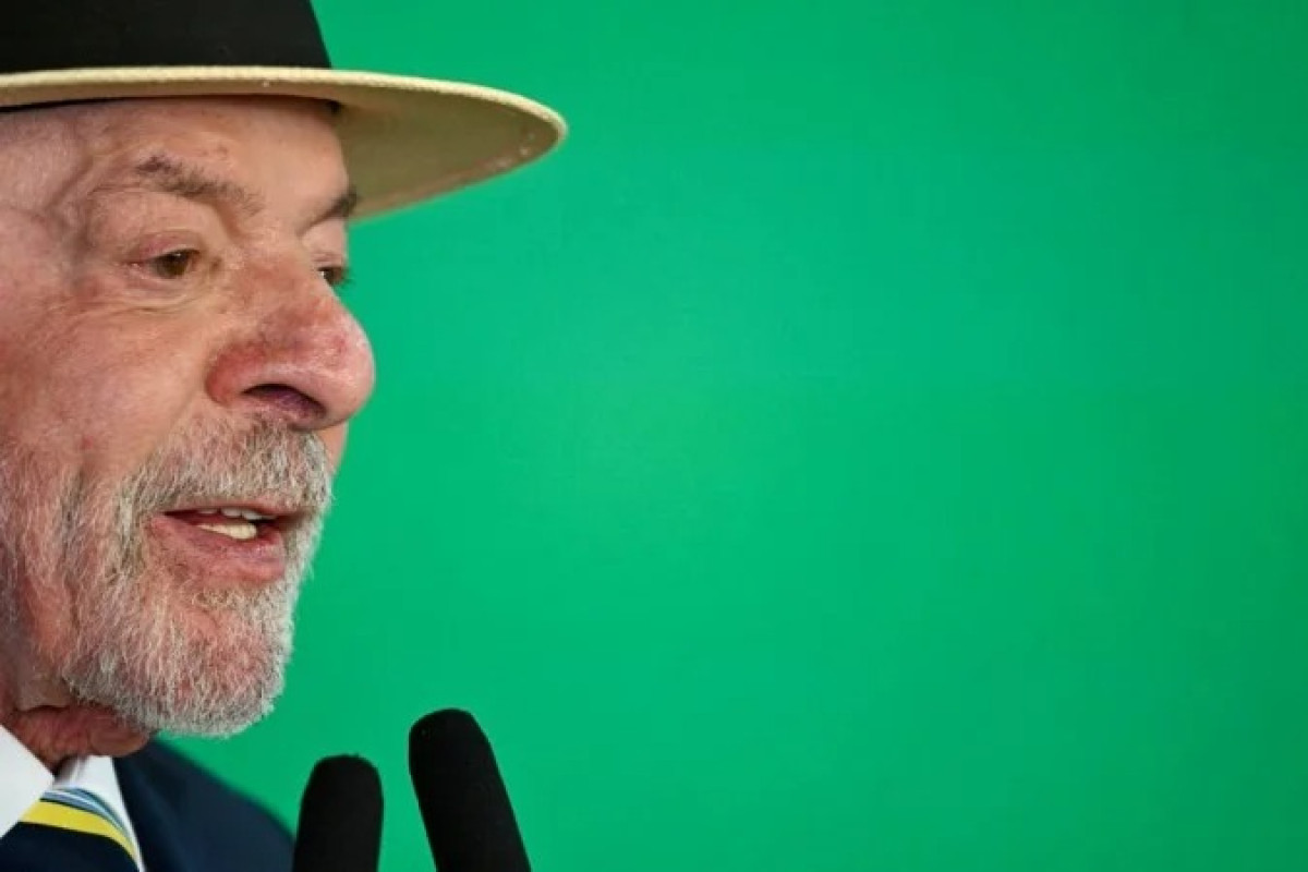 Lula diz que Bolsonaro têm ligação com milicianos e fala em "limpar a política"