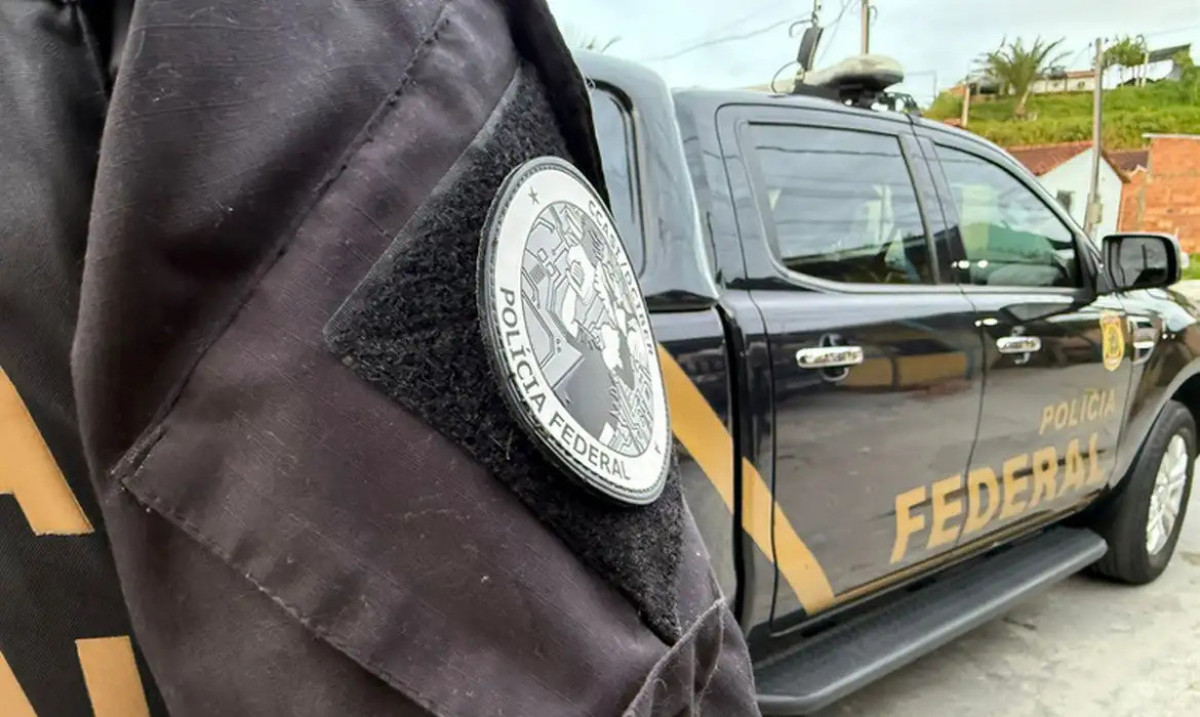 Polícia Federal realiza operação contra fraudes envolvendo crédito consignado