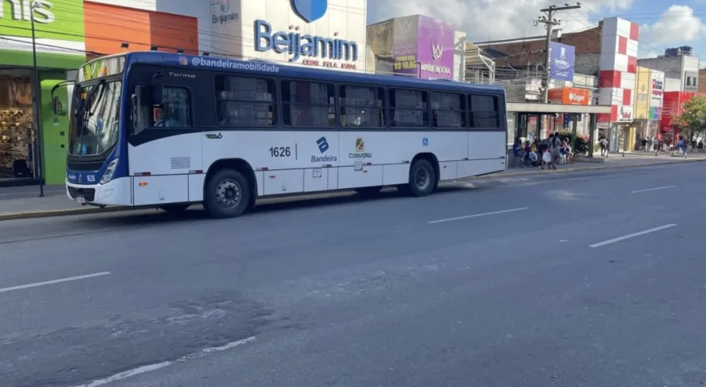 Eficiência do programa de gratuidade dos transportes públicos em Caruaru todos os domingos vira exemplo no dia do 2º turno