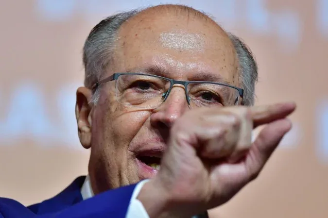 Alckmin pode assumir Fazenda para acalmar o mercado financeiro