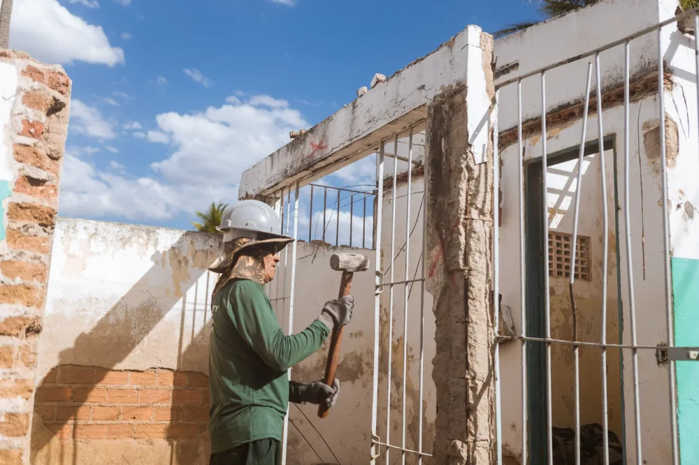 Prefeitura de Caruaru investe na reforma da Lavanderia Pública de Malhada de Barreiras Queimadas